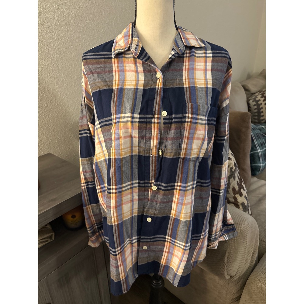 Old Navy XL boyfriend shirt long sleeve button up‎ plaid